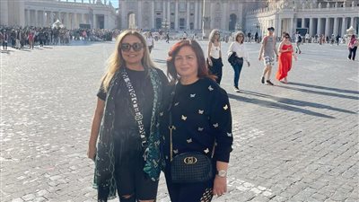 إلهام شاهين تهنئ ليلي علوي بعيد ميلادها الـ60: حلوة الحلوات