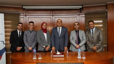 غاز تك تكرم أبناء العاملين المتفوقين دراسيًا| صور 