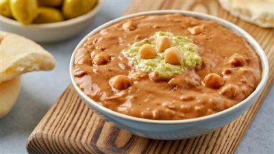 شعبة العطارة تكشف سر ارتفاع أسعار الفول المدمس | فيديو