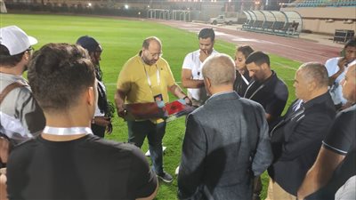 اجتماع اللجنة المنظمة لبطولة المدارس استعدادًا لحضور رئيس الاتحاد الأفريقي 