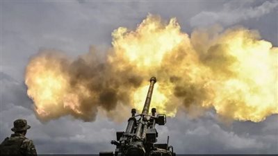 فرنسا تدرس منح أوكرانيا مدافع قيصر إضافية