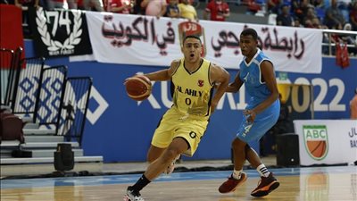 الأهلي يلتقي الغرافة القطري في البطولة العربية لكرة السلة 