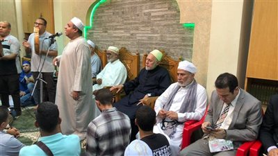 علماء أزهر ومبتهلون يحتفلون بذكرى المولد النبوي بساحة الشيخ 