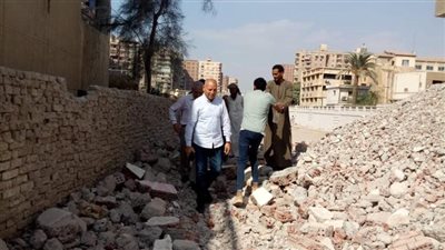 حي عين شمس ينتهي من إزالات أساس الهجانة