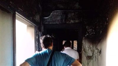 المعاينة تكشف سبب تفحم محتويات شقة سكنية بمصر الجديدة | صور