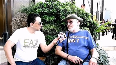 محمود قابيل: لا أقبل عمل بدون قراءة تفاصيله.. أنا مش بشتري طماطم| فيديو