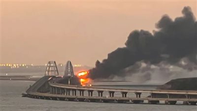 بوتين يفوض الأمن الفيدرالي الروسي تشديد حماية جسر القرم