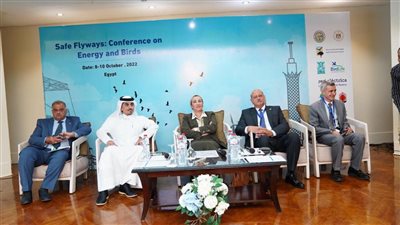 وزيرة البيئة تستعرض التجربة المصرية في حماية الطيور المهاجرة