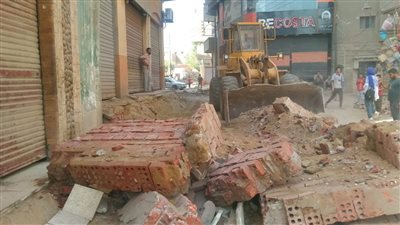 الجيزة تبدأ تطوير شارع المنتزه بالبدرشين| صور