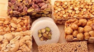 ابعد عن السكاكر والملبن.. ترتيب أنواع حلوى المولد من حيث الفائدة الصحية