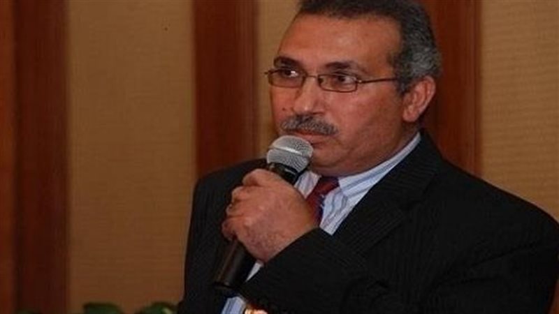 الدكتورعادل عامر