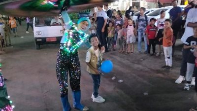 بالتنورة والشربات بالموز.. أهالى الإسكندرية يواصلون الاحتفال بالمولد النبوي | صور