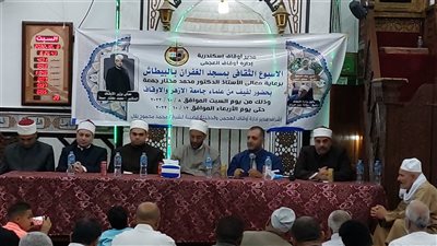 أوقاف الإسكندرية تحتفل بالمولد النبوي وشربات مجاني لرواد الشواطئ | فيديو