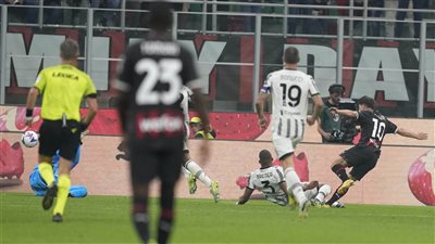 ميلان يفوز على يوفنتوس 0/2 في الدوري الإيطالي