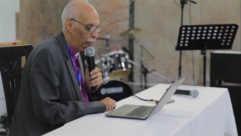 رئيس الاسقفية