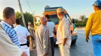 إصابة شخصين في حادث تصادم نقل وسوزوكي بطريق 