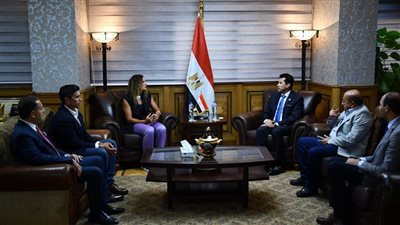 وزير الرياضة يكرم ميار شريف بعد تتويجها بلقب بطولة بارما الإيطالية