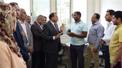 رئيس الجامعة الأهلية ببني سويف لأولياء الأمور: افتخروا بما قدمته الدولة لإتاحة فرص تعليمية جديدة