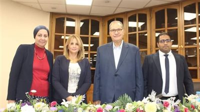 آداب عين شمس تفتتح الموسم الثقافي للعام الجديد بندوة عن التغيرات المناخية والبصمة الكربونية