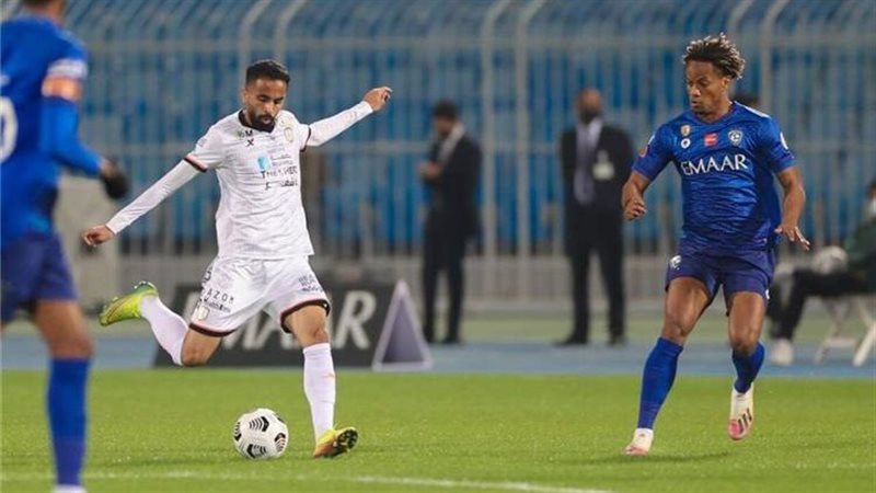 الشباب أمام الهلال