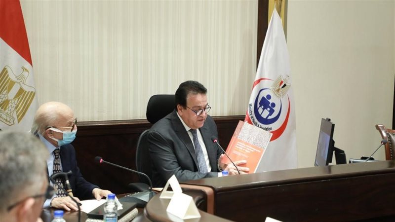الدكتور خالد عبدالغفار