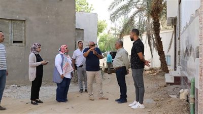محافظ الوادي الجديد يتابع أعمال تطوير منطقة عين بشارة بالخارجة
