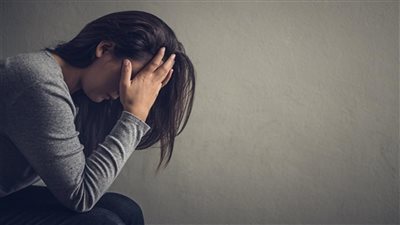 تفسير حلم البكاء في المنام وعلاقته بالنجاة من الحزن