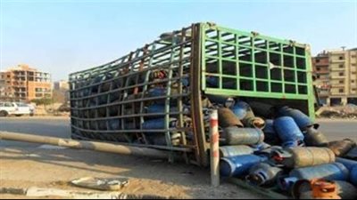 النيابة تطلب التحريات حول انقلاب سيارة محملة بأسطوانات الغاز بطريق المنيب