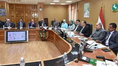 محافظ الشرقية يترأس الاجتماع الأول للمجلس الاقتصادي الاجتماعي