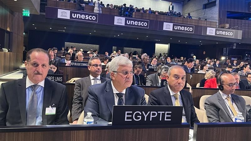  الدورة 215 للمجلس