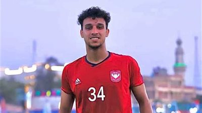 بعد تراجع الزمالك.. مدافع منتخب الشباب ينتقل إلى بيراميدز