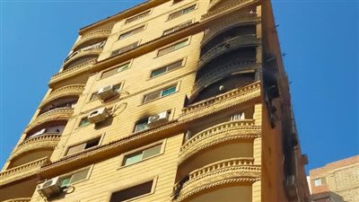 مصرع وإصابة 6 أشخاص في حريق عقار بكورنيش حلوان