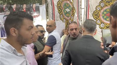 وكيل نقابة المهن الموسيقية يشتبك مع المايسترو مصطفى حلمي | فيديو