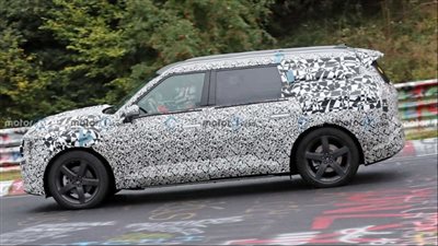 معدل تسارع سيارات كيا EV9 كروس أوفر الكهربائية