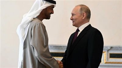 بوتين يستقبل محمد بن زايد في سانت بطرسبرج