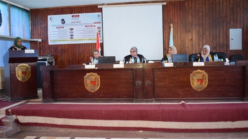 جانب من مناقشة 