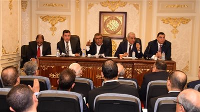 بعد نشوب جدل.. صناعة النواب ترجئ التصويت على تشكيل الأعلى لصناعة السيارات