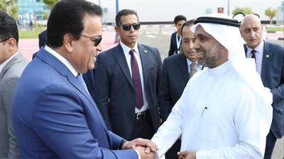وزير الصحة ونظيره السعودي يتفقدان مدينة الدواء المصرية Gypto Pharma