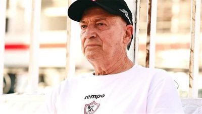 فيريرا يعقد جلسة خاصة مع مصطفى شلبي في مران الزمالك