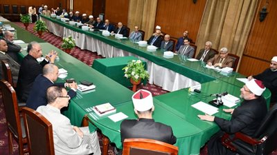 وزير الأوقاف يزف بشرى للدارسين في المراكز الثقافية الإسلامية