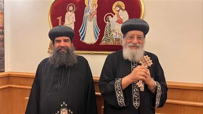 البابا تواضروس يتلقى تقريرا عن الخدمة في إيبارشية أبنوب والفتح