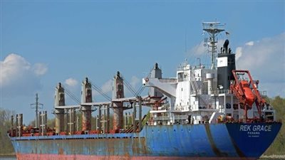 تصدير 38 ألف طن فوسفات من ميناء سفاجا متجهة للهند