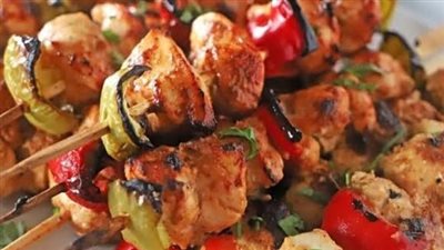 طريقة عمل الشيش طاووق.. زي المحلات وبأقل التكاليف