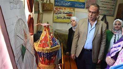 تعليم سوهاج: توزيع الكتب الدراسية على الطلاب وعدم ربطها بسداد المصروفات