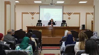 نائب رئيس جامعة عين شمس: سرعة الانتهاء من تسجيل بيانات الطلاب المستجدين المستحقين للتكافل