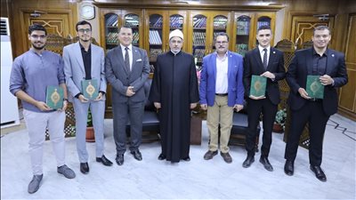 جامعة الأزهر تكرم فريق البترول والتعدين بكلية الهندسة بعد تتويجهم بجائزة التميز