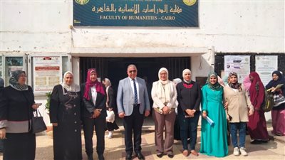 نائب رئيس جامعة الأزهر يوجه بتوفير المناخ المناسب للطالبات باليوم الدراسي