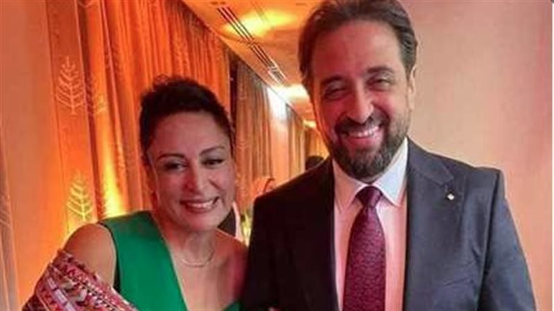 مني عراقي وأيمن راشوان