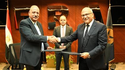اتفاقية تعاون بين مركز المديرين والاتحاد المصري للتمويل الاستهلاكي