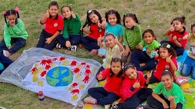 ضحك ولعب وتنمية مهارات.. 14 صورة ترصد تطبيق الأنشطة بالمدارس